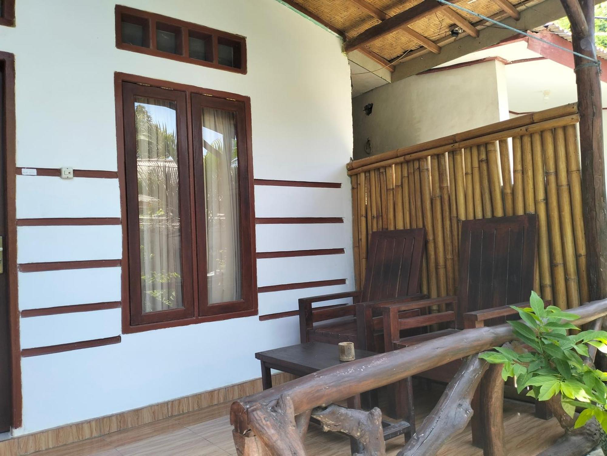 Nadil Homestay Kuta  Exterior photo
