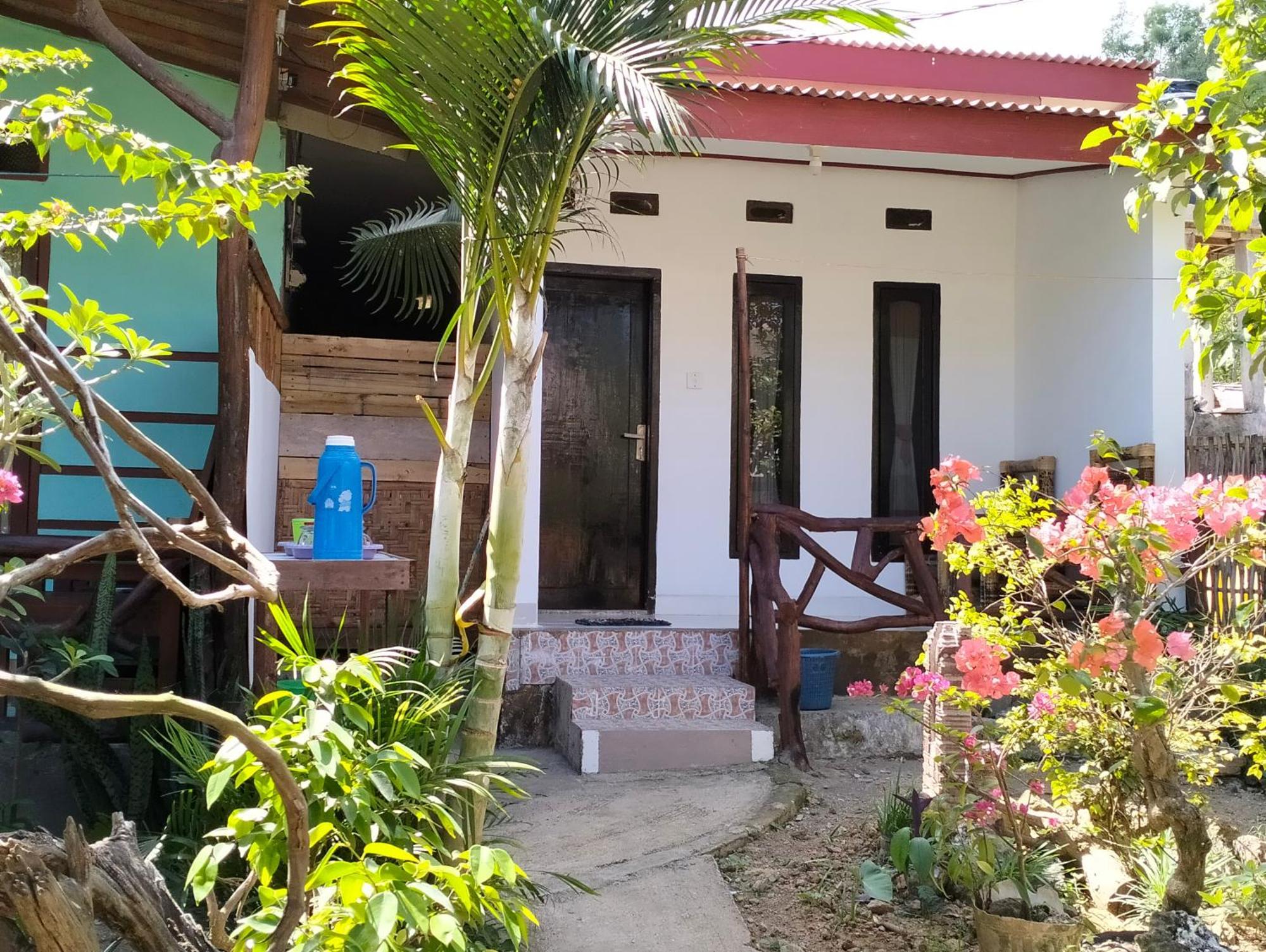 Nadil Homestay Kuta  Exterior photo