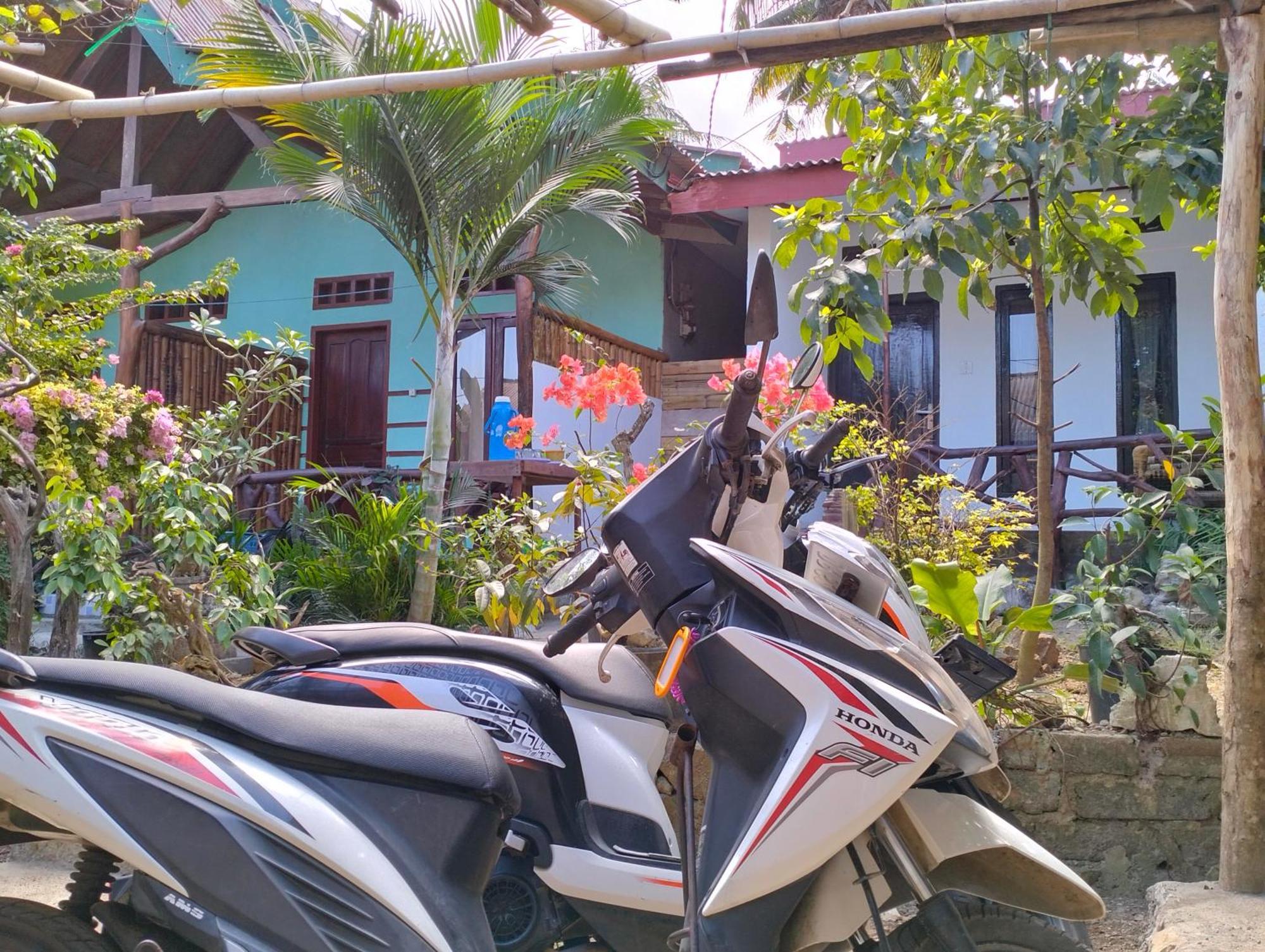 Nadil Homestay Kuta  Exterior photo